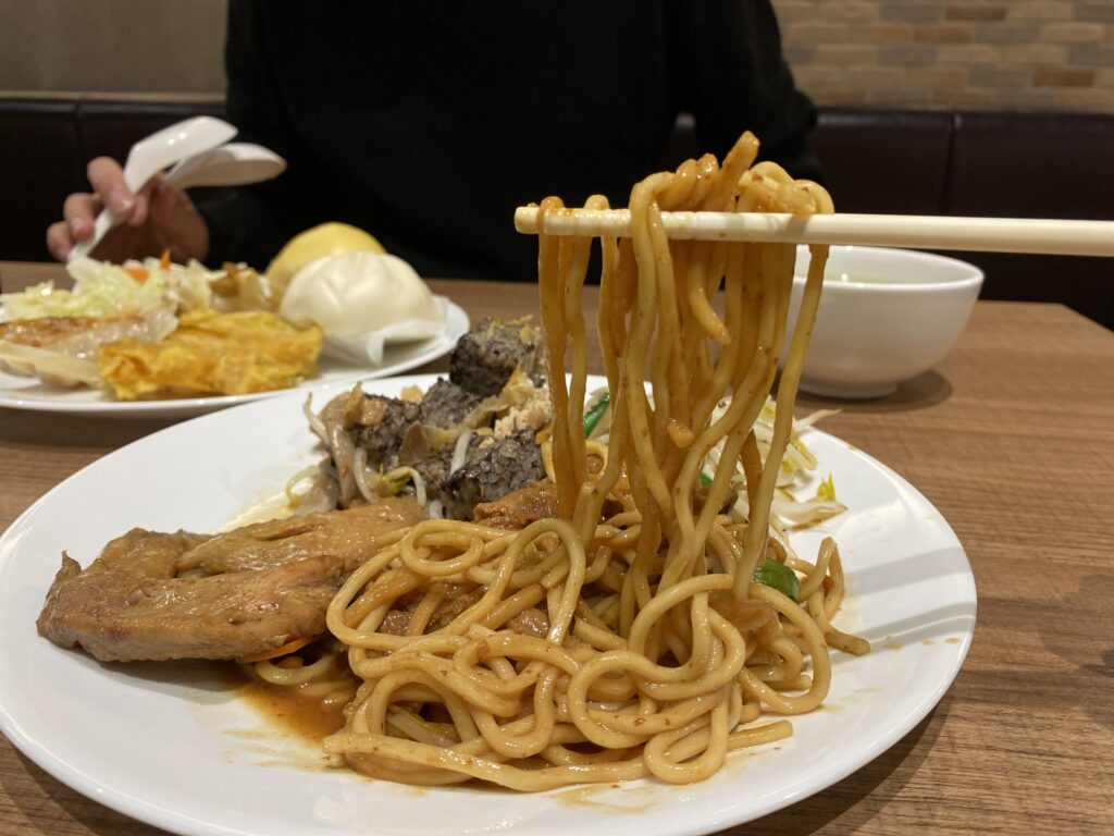 奇美食品幸福工廠 餐廳只要128元就能吃到飽 價格親民CP值爆表 台南吃到飽 最新完整菜單